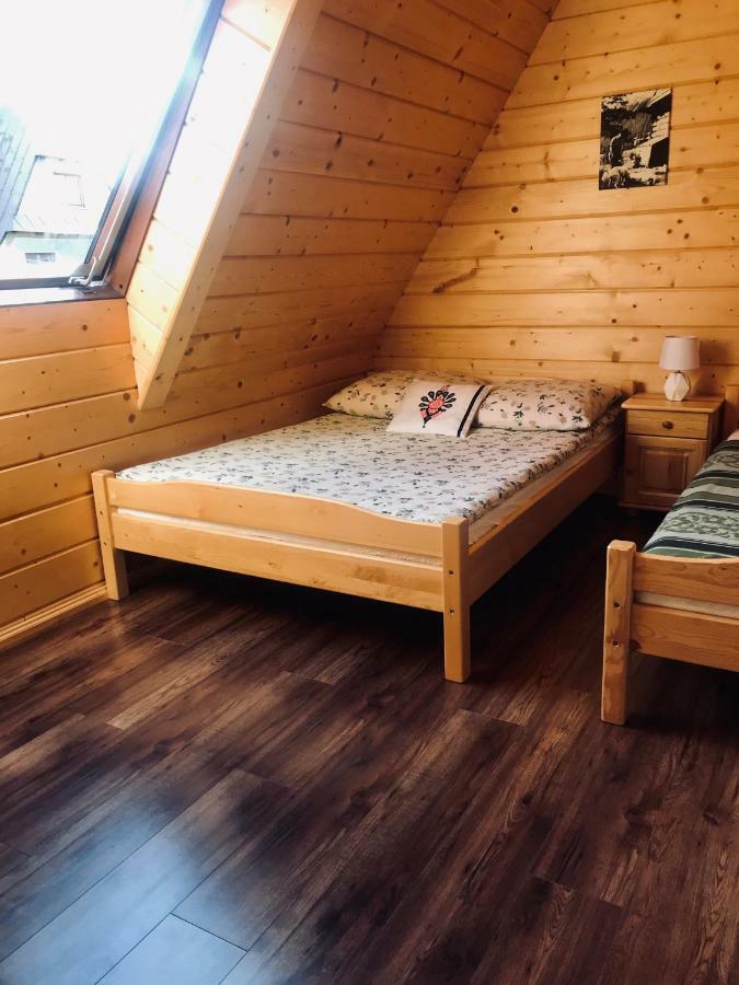 Pokoje Goscinne U Jaska Zab Ngoại thất bức ảnh